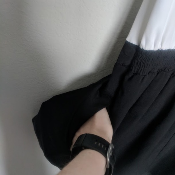 Express Romper- Size 2 - Picture 3 of 5